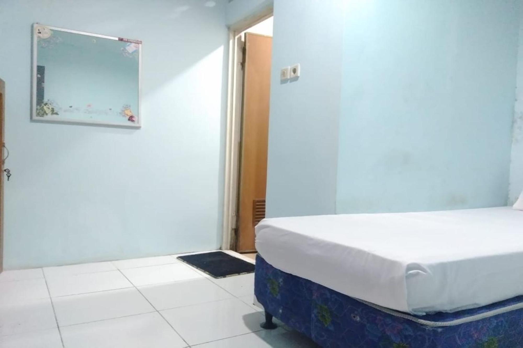 Hotel Oyo 90766 Gardenia Boarding House Purwokerto Exterior foto