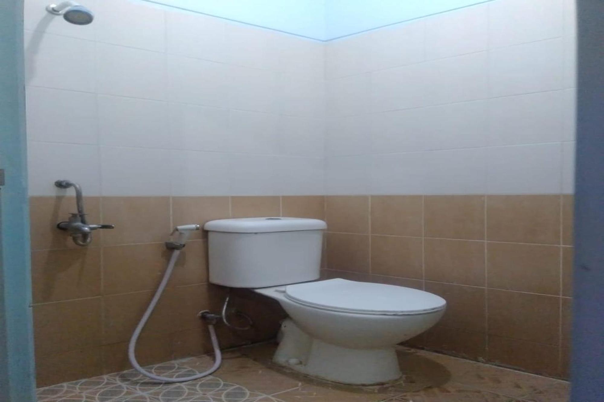 Hotel Oyo 90766 Gardenia Boarding House Purwokerto Exterior foto